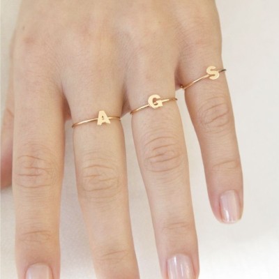 Anello regolabile lettera F [83b4aa92]