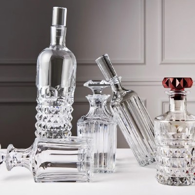 Decanter whisky Louxor trasparente e rosso [f4d3fbbc]