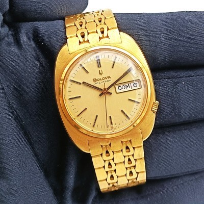 Bulova Accutron Oro 18kt 36mm [3d7b2714]
